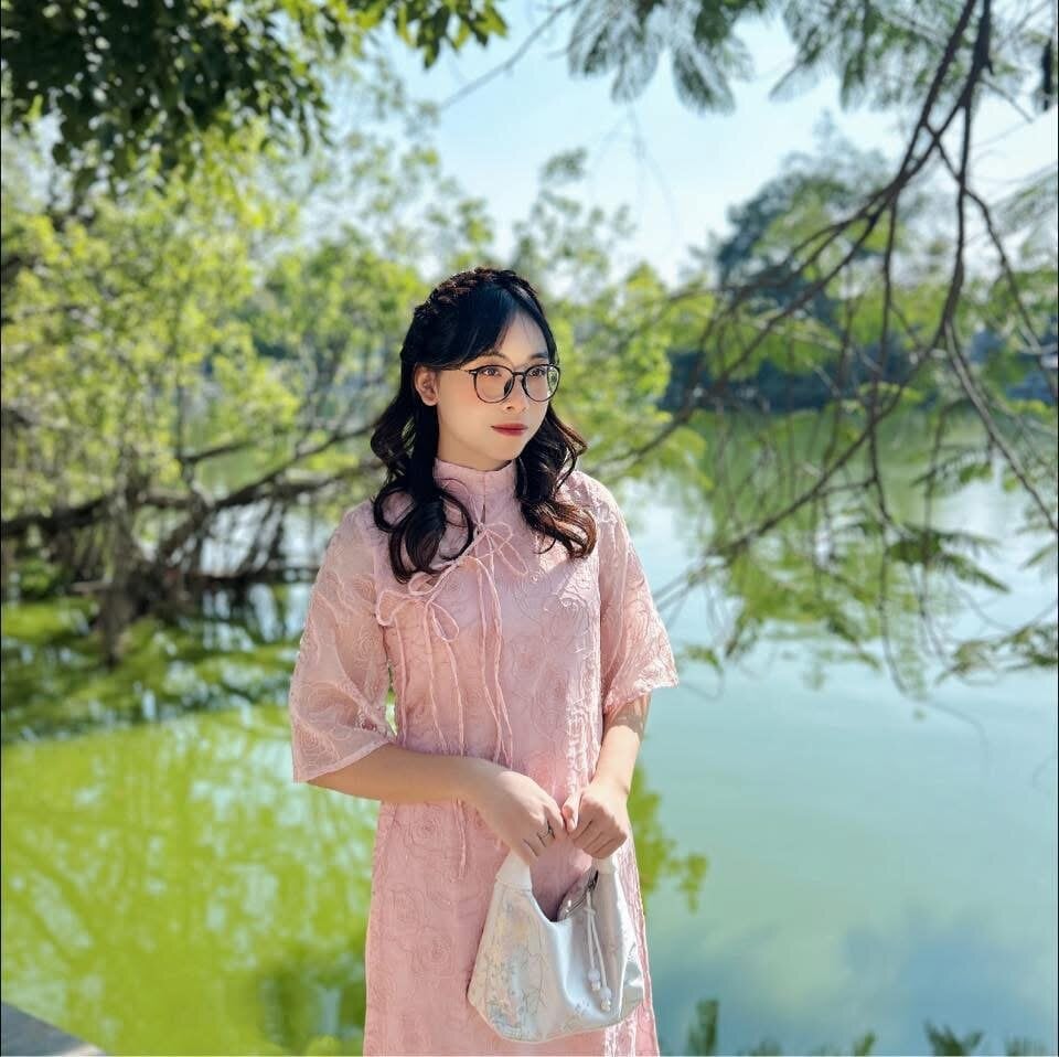 stripchat cutee-lala webcam profile pic via watchgirlcam.com