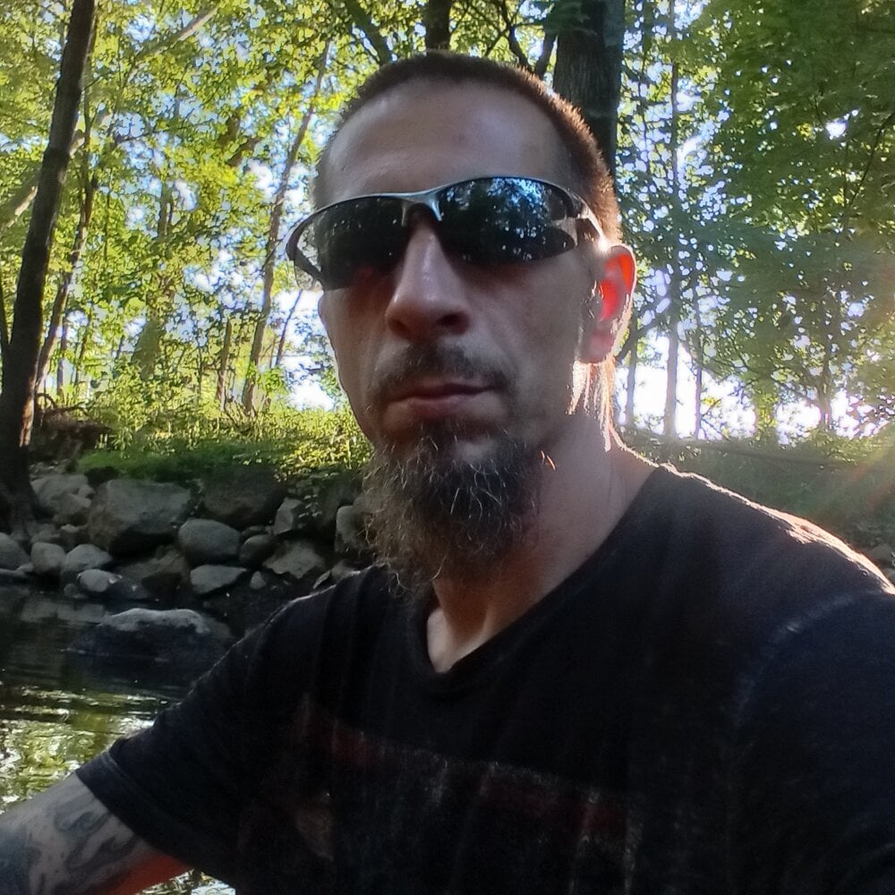 jhudman74 from stripchat