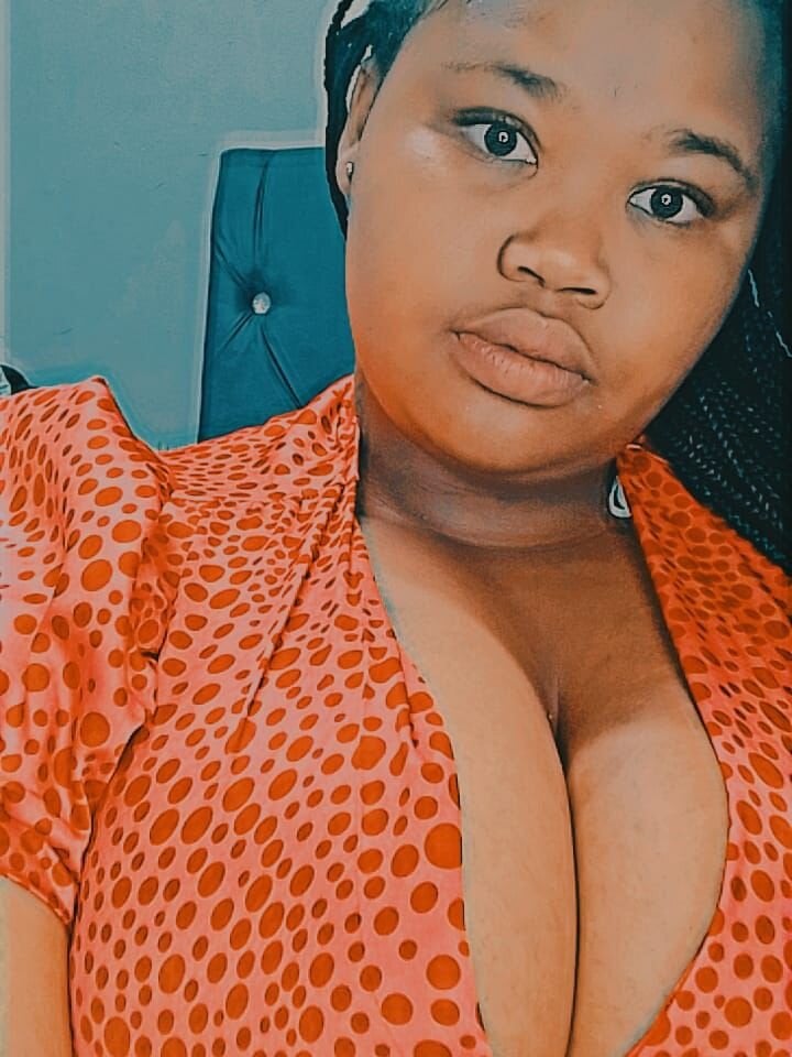 bustybmwx from stripchat