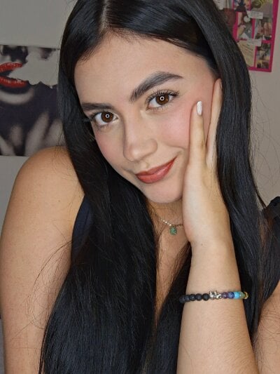 mialeia01 on StripChat