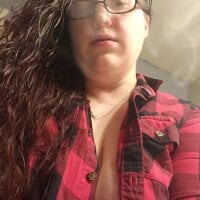 Kaitlynjames420's Offline Chat Room