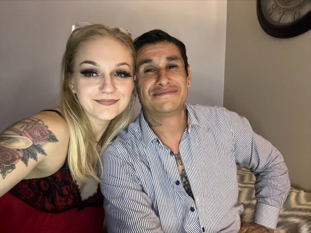 babynLucyfer's Offline Chat Room