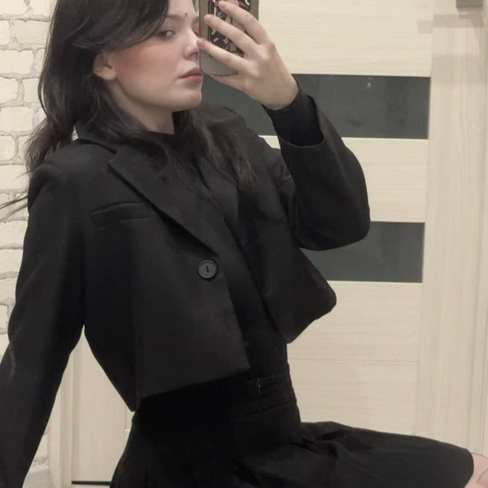 stripchat roselleverni webcam profile pic via livesexbbwcams.com