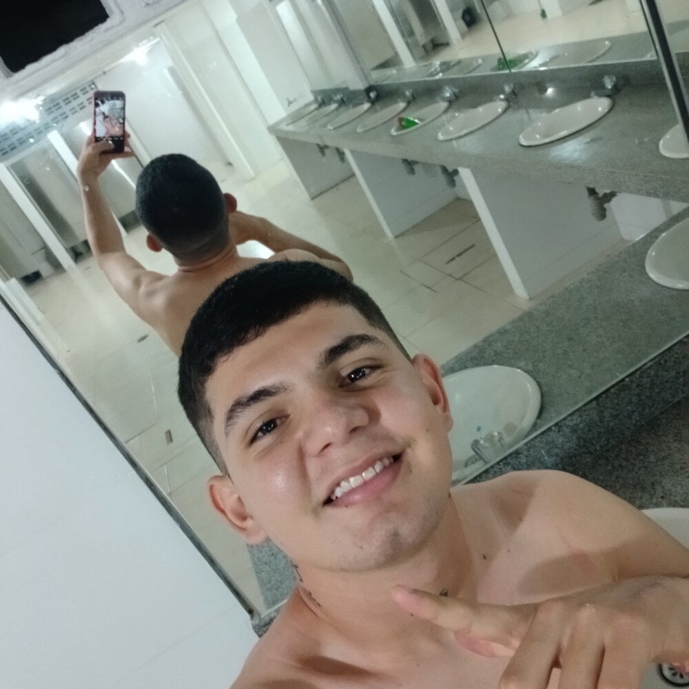 chris_latinboy69
