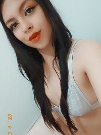 Selena_Devine's Offline XXX Chat