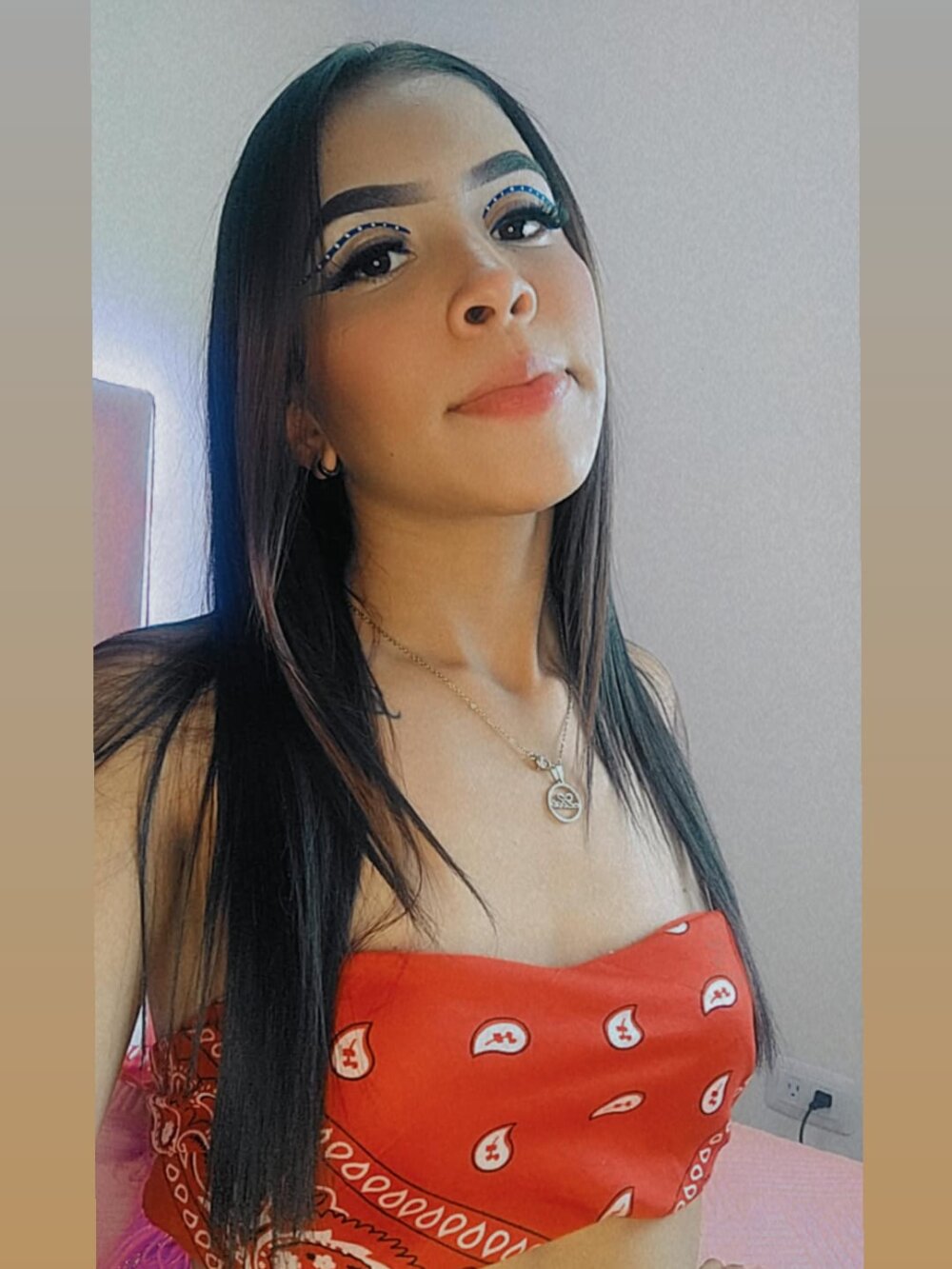 genesislarose 🈶 free nude webcam