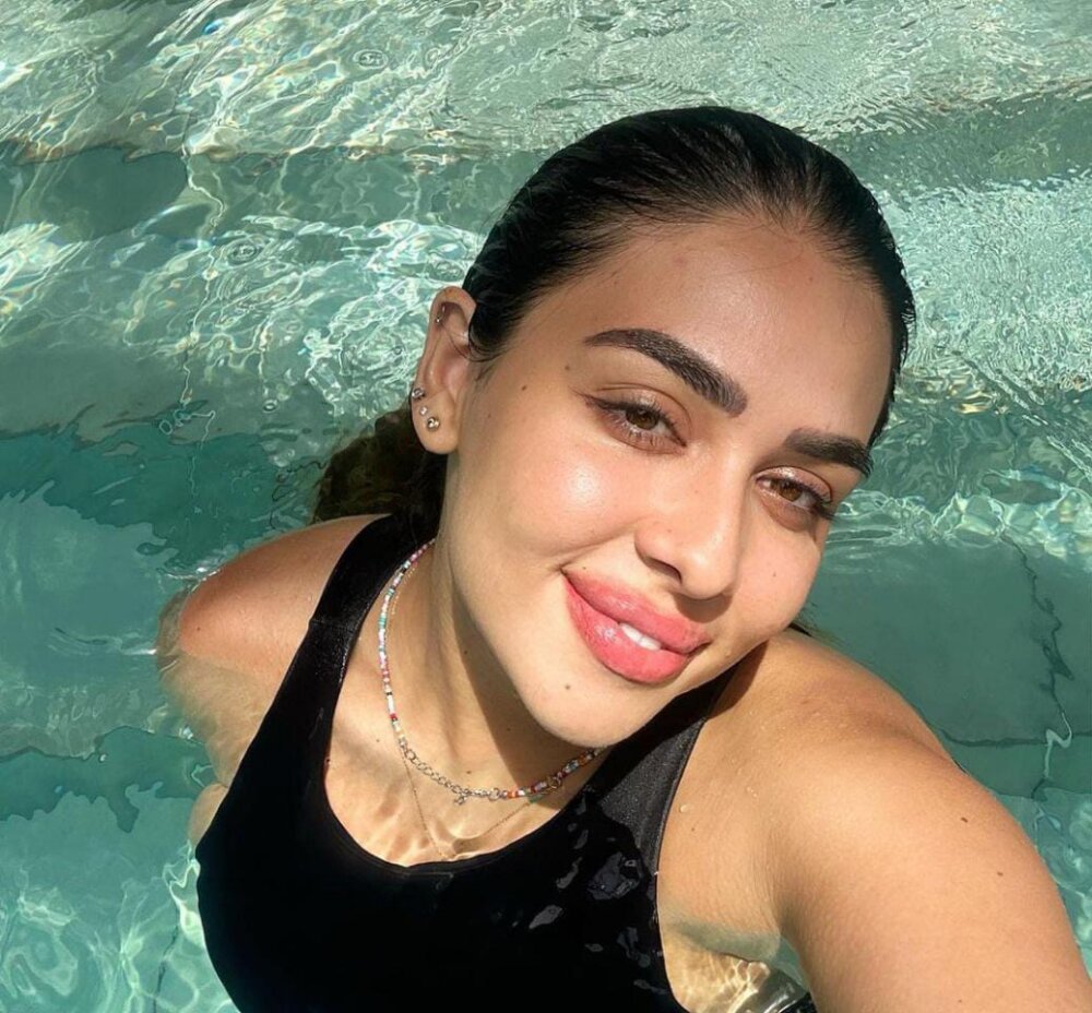 Hayat-bella 🥁 free sex chat