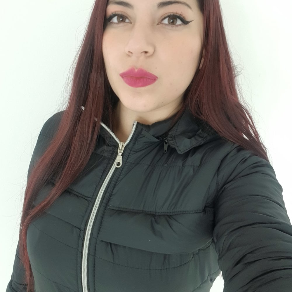 Vivian_Clark_ Free Live Webcam Show & XXX Chat xHamsterLive