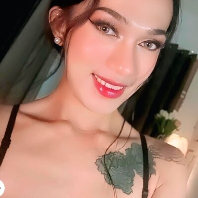 Lust-sluttymira