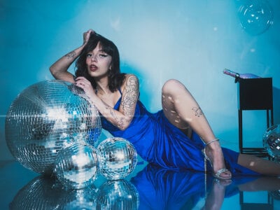 Violettlane