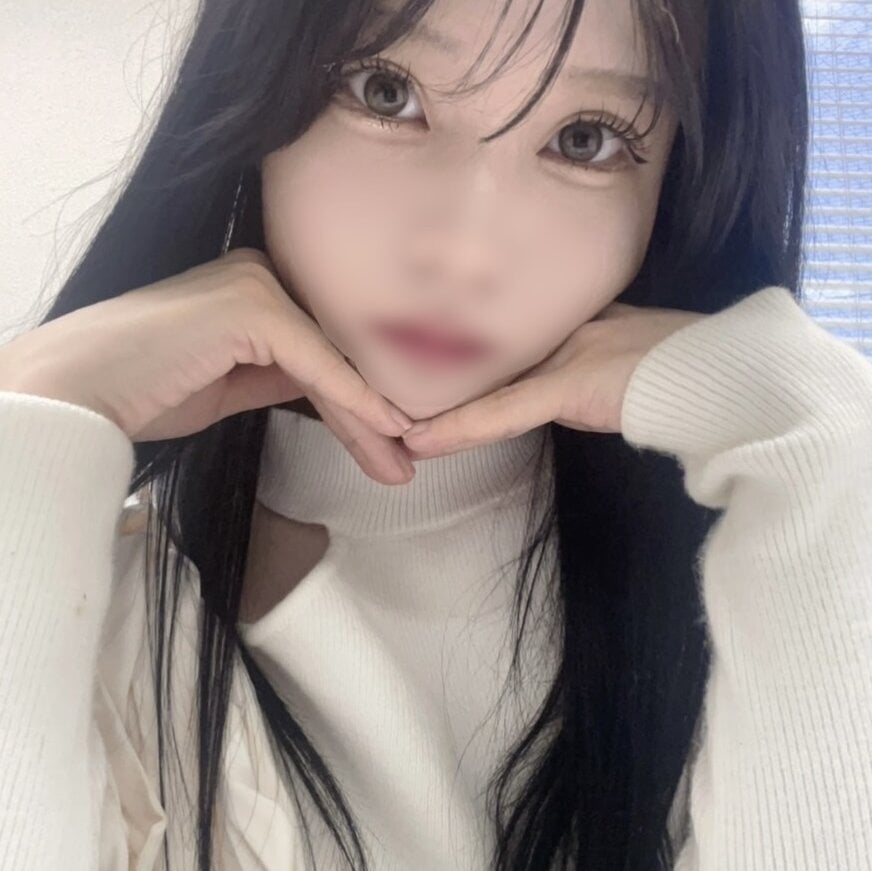 Karin_rin_D's Offline XXX Chat