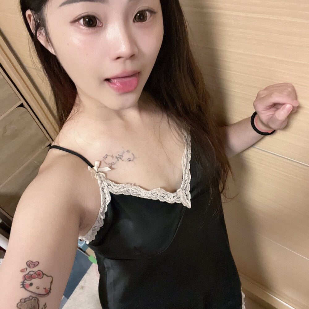 pornos.live tw__wawa livesex profile in granny cams