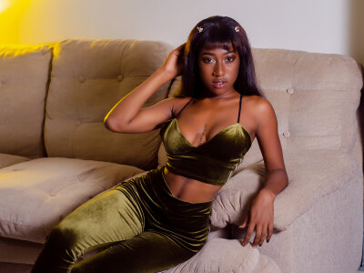 MarinaBrown 🗜 live naked stream