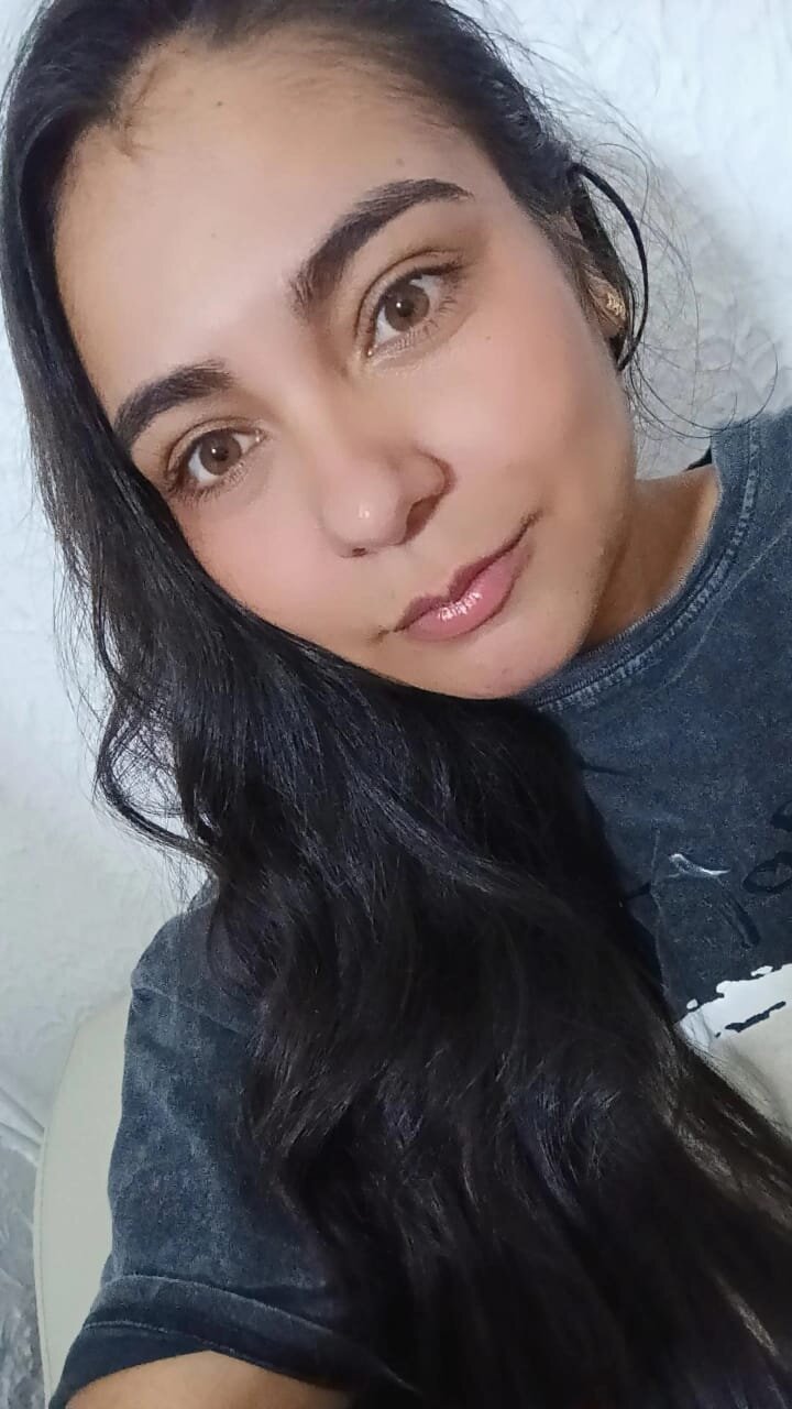 angie_velez1