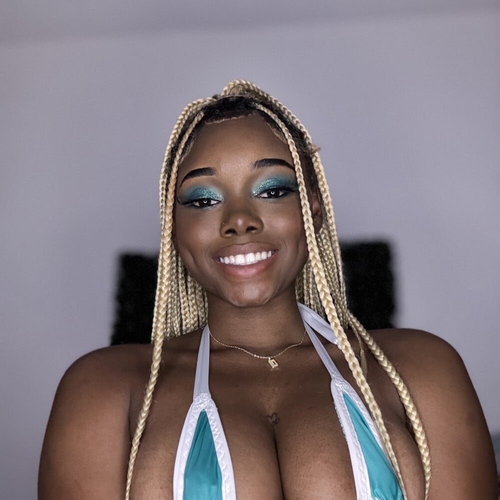 floridashottestprincess' Offline Chat Room