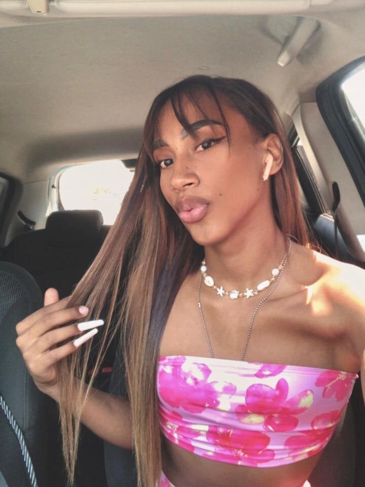 Andrea_Saenzx profile