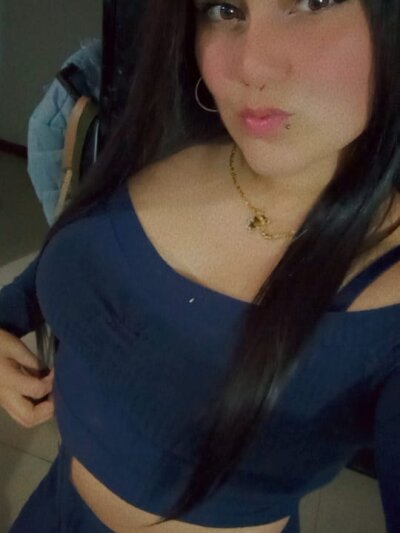 estefani_lopez1 🔈 adult webcam chat