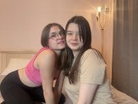 KateChana's Offline Chat Room