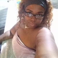 thickasschocalate's Offline Chat Room