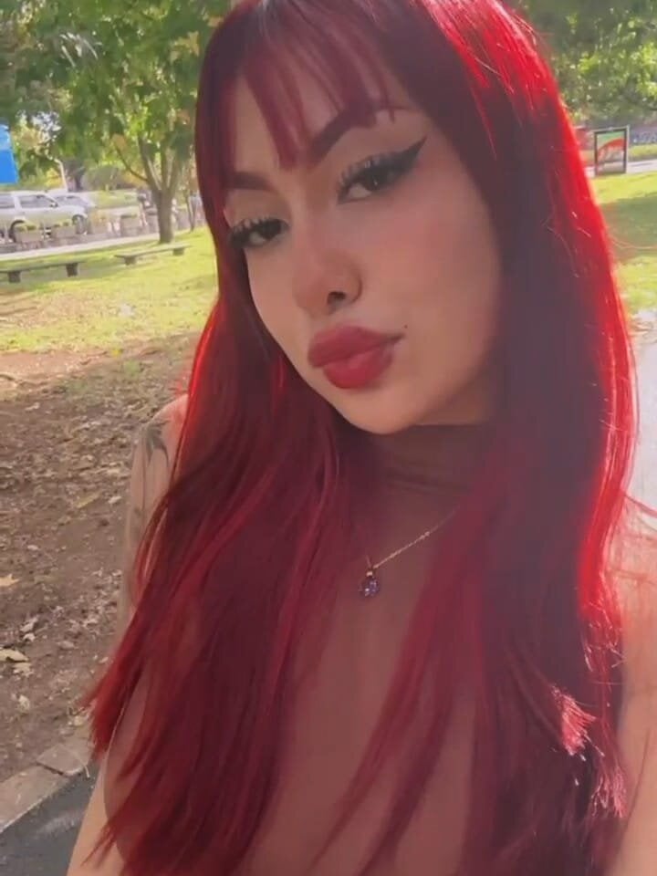 laila_pink from stripchat