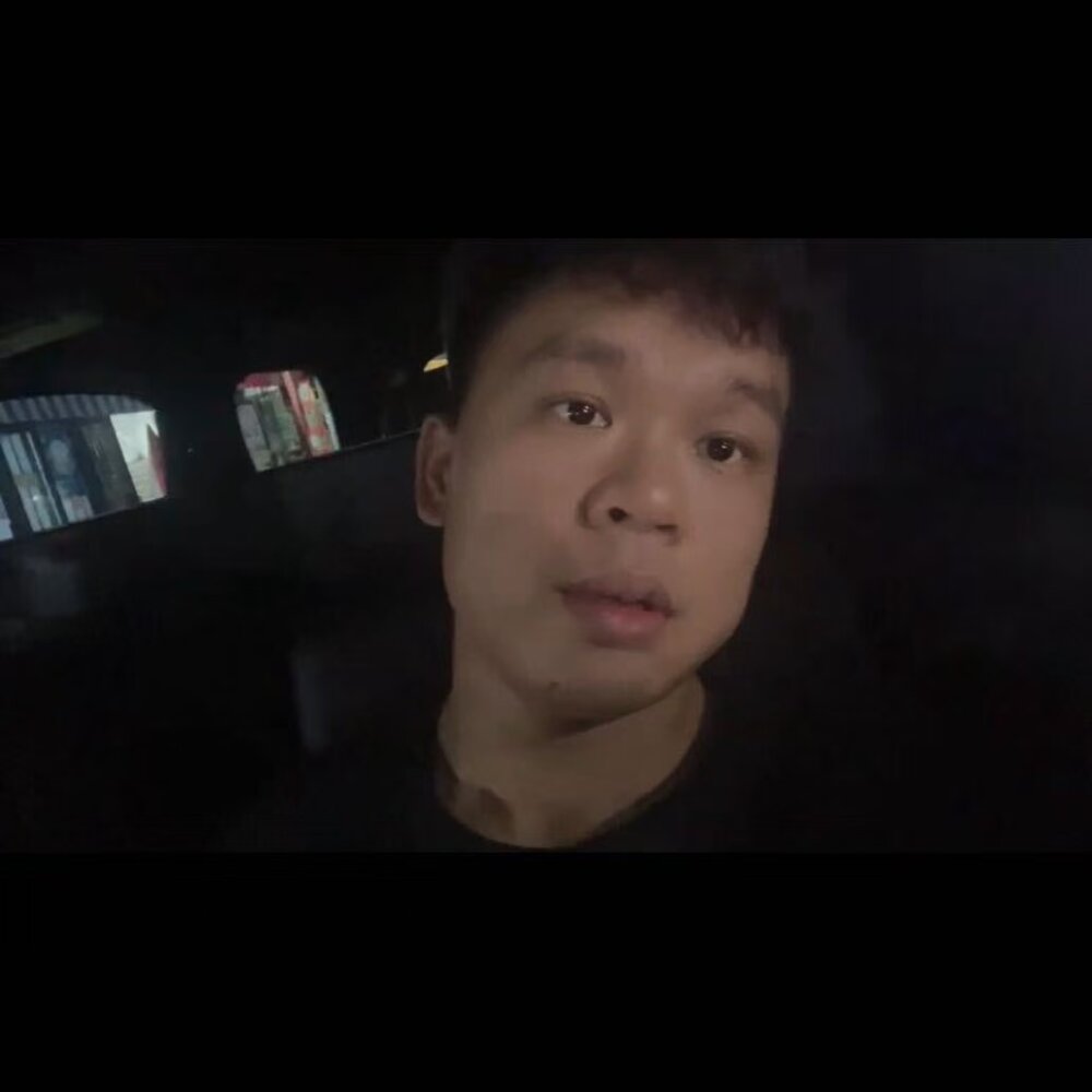 aaika111's Offline XXX Chat