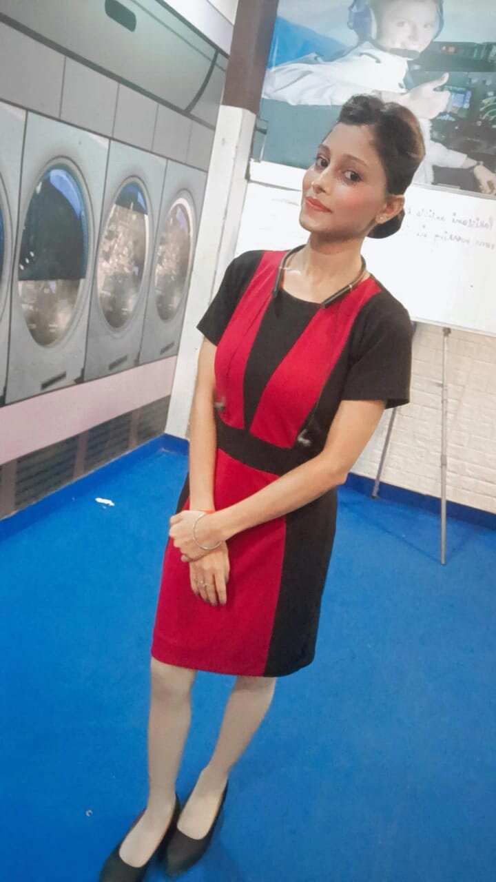 nishasexystrip