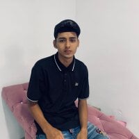 Model Twin_alejandro