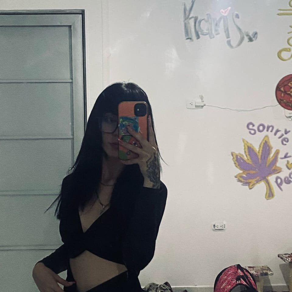 camicute_ from stripchat