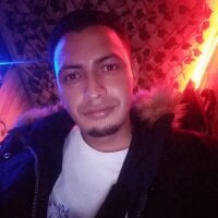 ojitos22's webcam live show