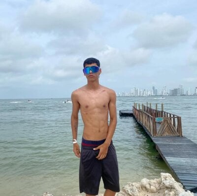 Latinboys_room