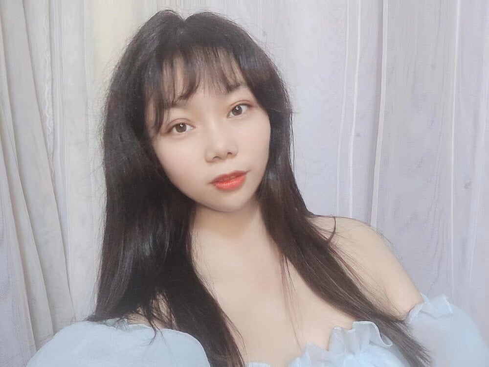 Xena_F 📂 live nude cam