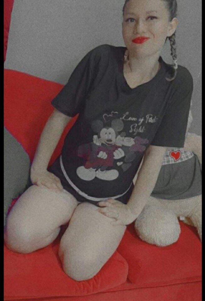 _Katiiaa_'s Offline XXX Chat