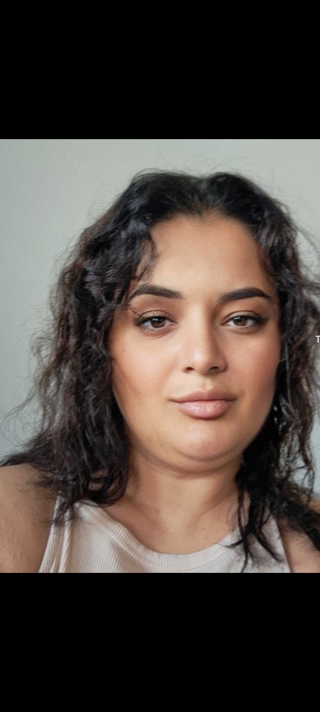 sarahhh1987 live webcam