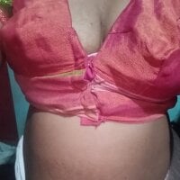Tamilmeeraa Webcam Model Profile