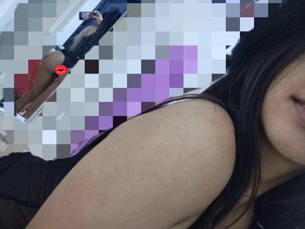 iluvcams.com kaiiisi livesex profile in spanish cams