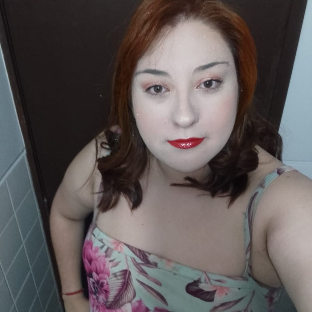 stripchat oliviia_ch webcam profile pic via watchgirlcam.com