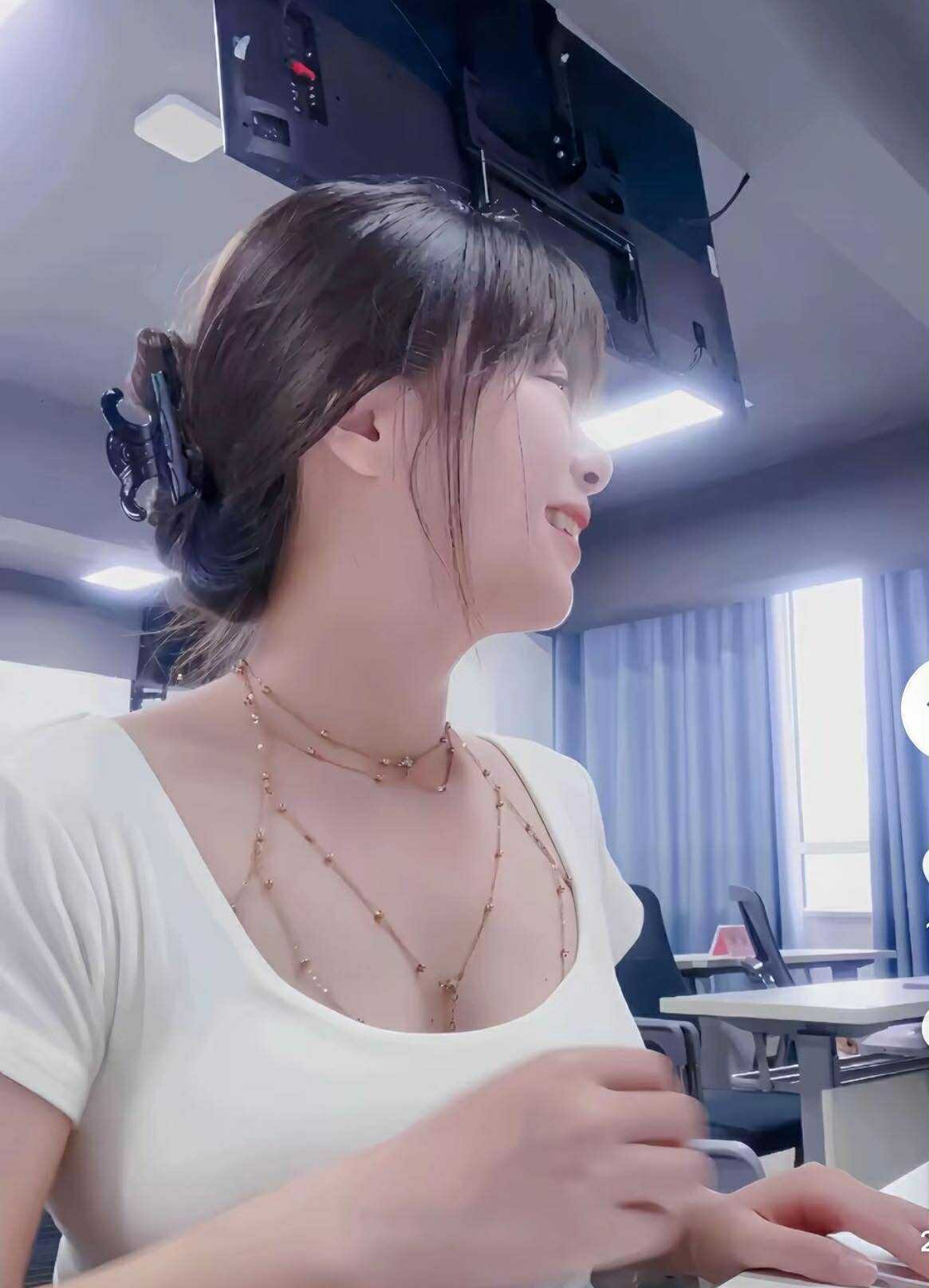 Xinh_xinhbb