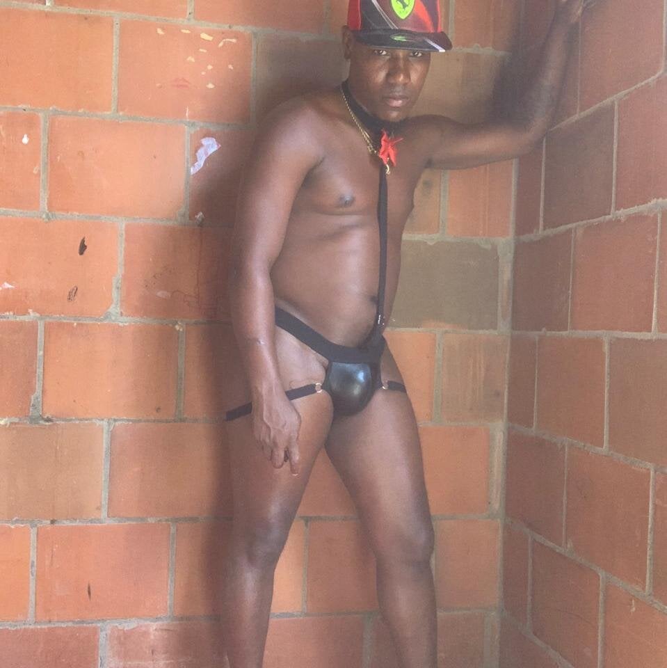 Marck_Big_Cock's Offline XXX Chat