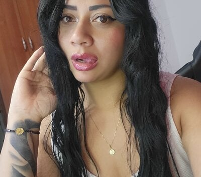 Girl_kataleya10 - humiliation