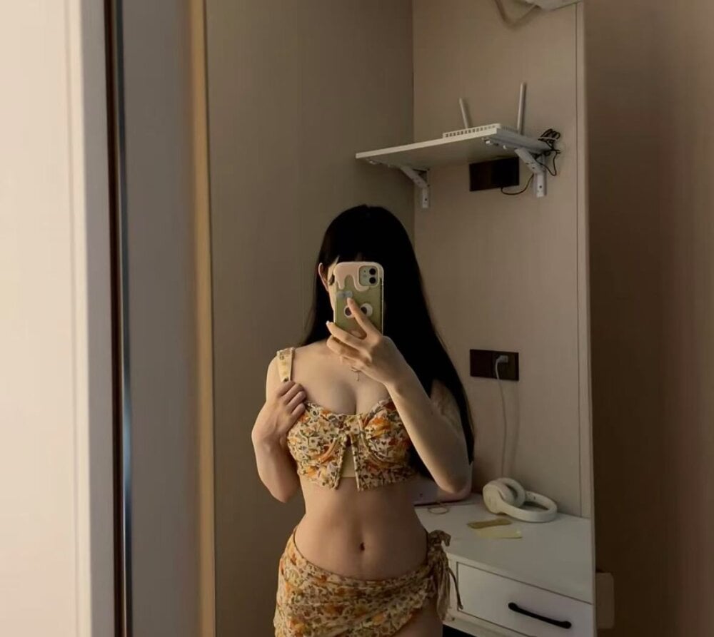 jkbaby002 from stripchat