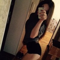 nova_bellamy's Offline Chat Room