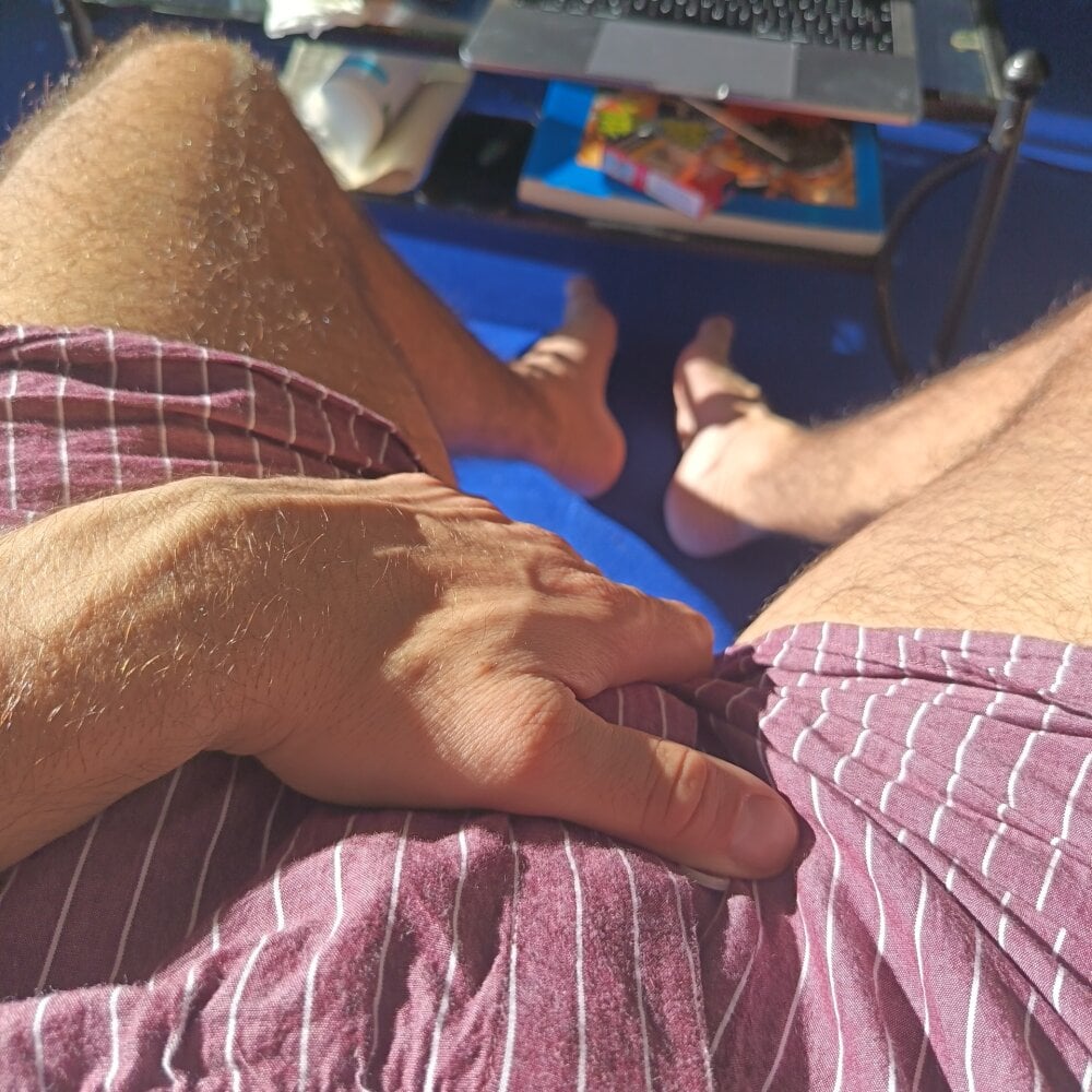 lorenzoca9897's Offline XXX Chat