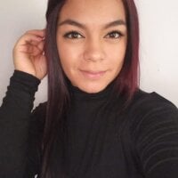 shopia_21xx's Offline Chat Room