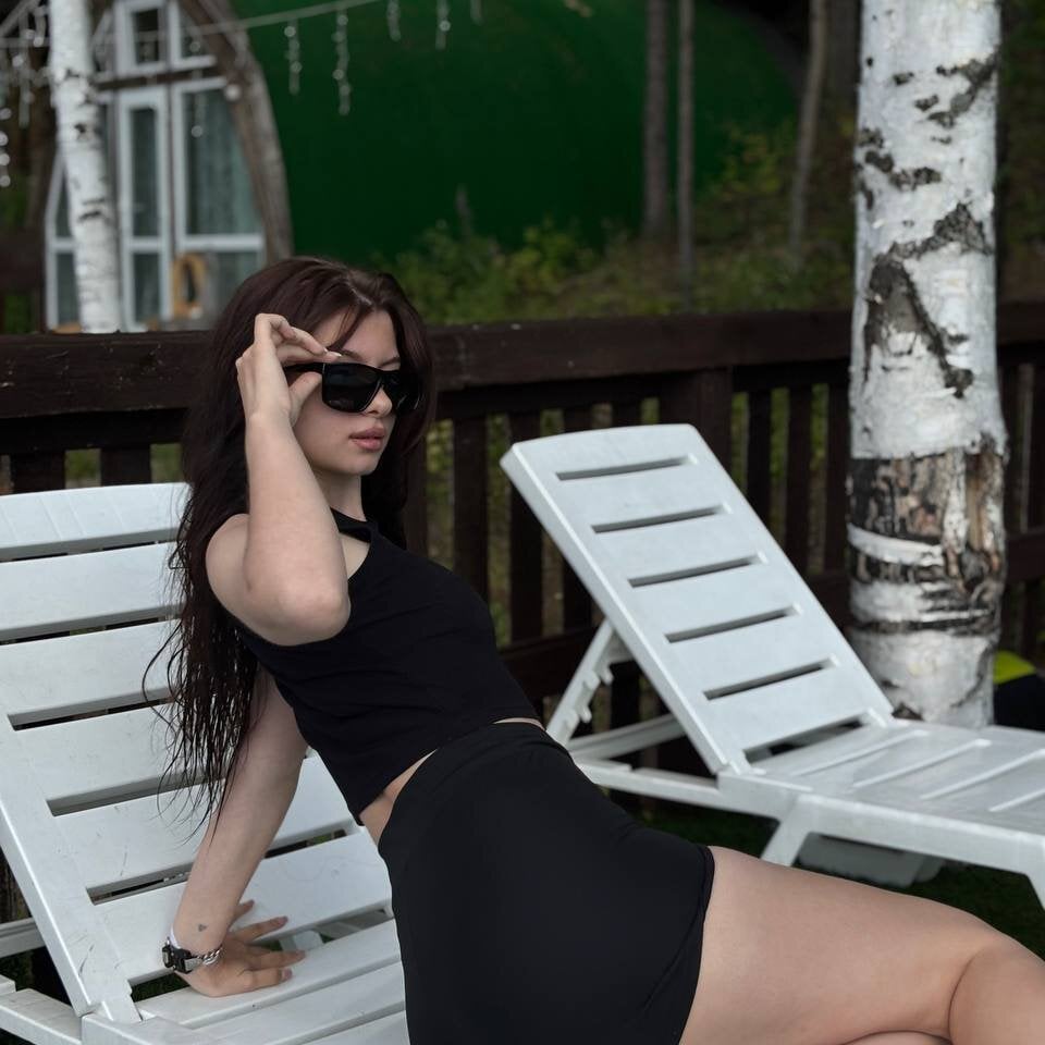 elivecams.com phantom_gallactic livesex profile in granny cams