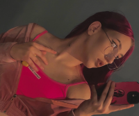 Girl-nextd00r