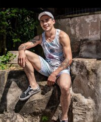 MuscleOmega's Offline XXX Chat