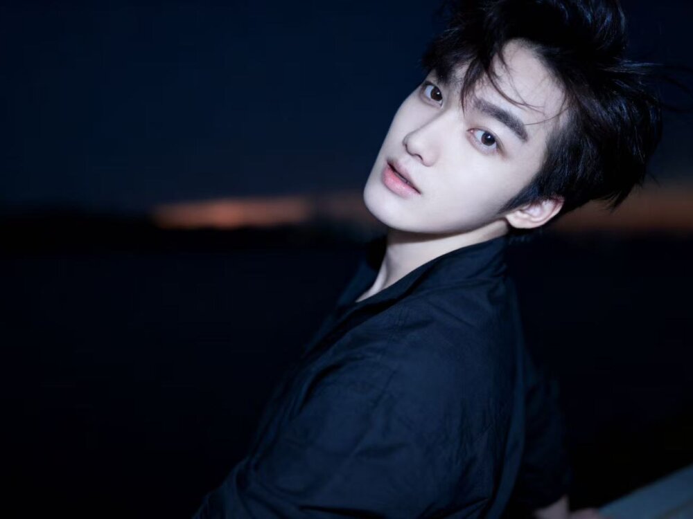 Offline XXX chat modela TNT-999