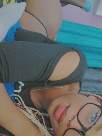 candy_wiilliams from stripchat