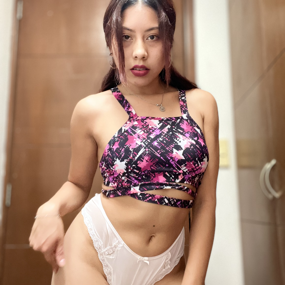 SelenePink7's Offline XXX Chat