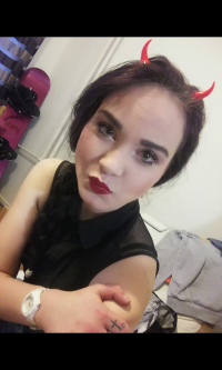 BulletproofAngelXoXo's Offline Chat Room